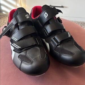 EUC Peloton Cycling shoes with Box sz EU46 / US11